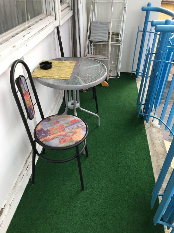 Lilla vendéglakás Zalaegerszeg szívében Apartamento Exterior foto
