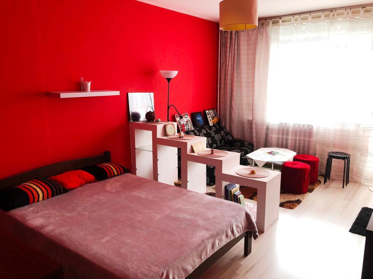 Lilla vendéglakás Zalaegerszeg szívében Apartamento Exterior foto